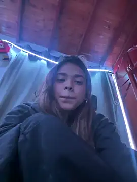 GiaFu online show from March 2026 03:43:01 AM