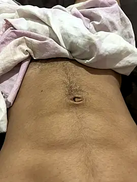 E Himeros online show from November 2025 12:38:01 PM