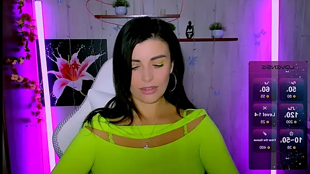 Snapshot of KayWuds chatting on January 2026 05:22:02 AM KayWuds online show from January 2026 05:22:02 AM