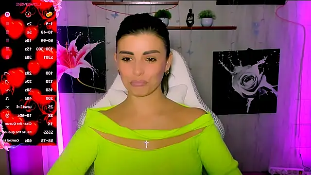 Snapshot of KayWuds chatting on April 2026 08:11:01 AM KayWuds online show from April 2026 08:11:01 AM