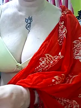 Snapshot of Raja_Ranii chatting on June 2026 02:00:01 AM Raja Ranii online show from June 2026 02:00:01 AM