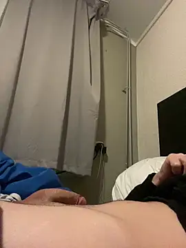 youssef00711 online show from February 2026 07:06:01 PM