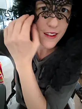 Hexe12346 online show from April 2026 12:06:02 PM