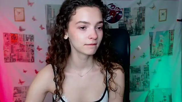  SusieSu  online show from April 2026 06:17:02 AM