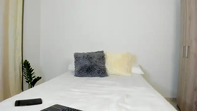 andyylove jk online show from March 2026 03:23:02 AM