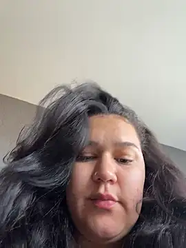 ValenG023 online show from April 2026 01:33:02 PM