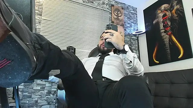 Snapshot of Ethan_Castellano chatting on June 2026 10:01:02 PM Ethan Castellano online show from June 2026 10:01:02 PM