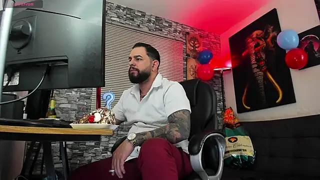 Snapshot of Ethan_Castellano chatting on July 2026 08:35:01 PM Ethan Castellano online show from July 2026 08:35:01 PM