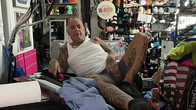 Snapshot of joeytatts66 chatting on June 2026 01:30:02 AM joeytatts66 online show from June 2026 01:30:02 AM