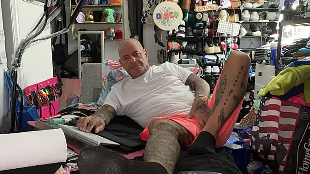 Snapshot of joeytatts66 chatting on June 2026 03:20:02 AM joeytatts66 online show from June 2026 03:20:02 AM