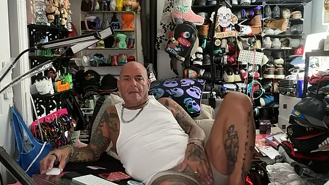 Snapshot of joeytatts66 chatting on July 2026 02:19:02 AM joeytatts66 online show from July 2026 02:19:02 AM