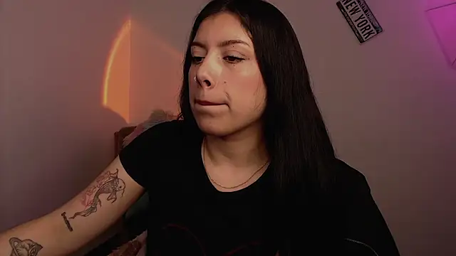 iam emy online show from February 2025 11:48:01 PM