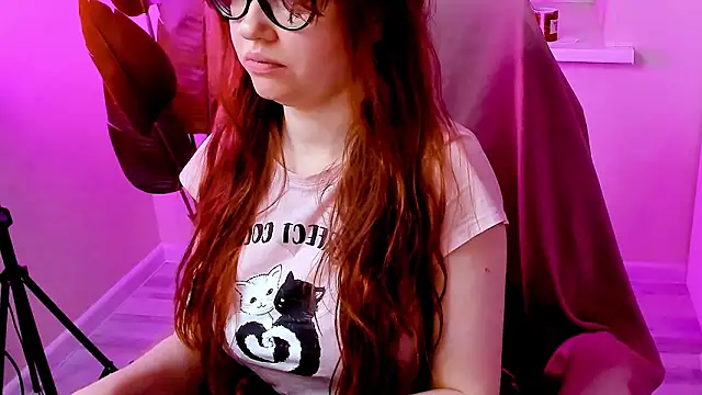 CarolGiggly online show from February 2026 11:52:02 PM