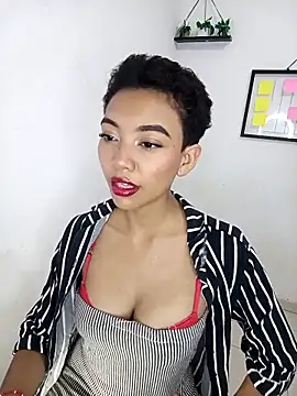 lianisrose online show from March 2026 11:00:02 PM