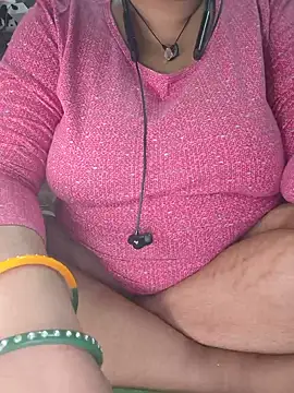 hotty manisha online show from July 2026 07:04:01 PM