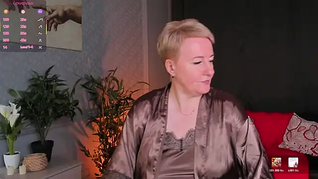 Nika Smit online show from June 2026 05:09:01 AM