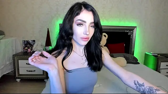 Snapshot of NancyLovee_ chatting on February 2025 01:21:01 AM NancyLovee online show from February 2025 01:21:01 AM