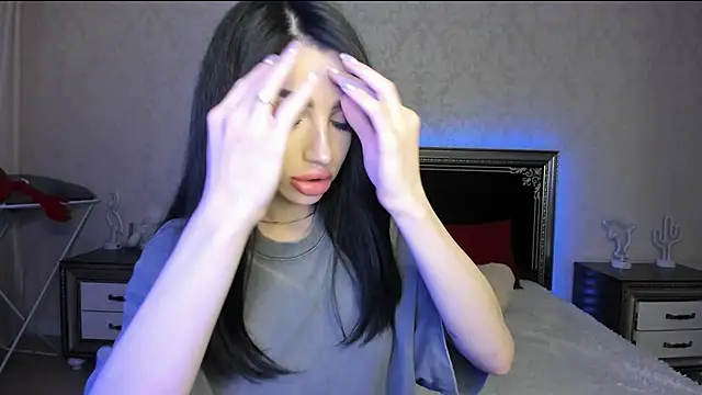 Snapshot of NancyLovee_ chatting on March 2025 01:32:02 AM NancyLovee online show from March 2025 01:32:02 AM