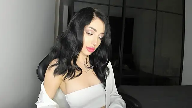 Snapshot of NancyLovee_ chatting on October 2025 06:27:02 PM NancyLovee online show from October 2025 06:27:02 PM