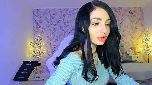 Snapshot of NancyLovee_ chatting on December 2025 09:00:01 PM NancyLovee online show from December 2025 09:00:01 PM