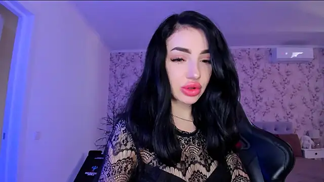 NancyLovee  online show from June 2026 01:39:02 PM