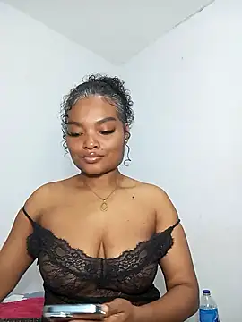 gianna smith online show from April 2026 04:50:02 AM