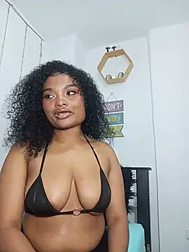 gianna smith online show from July 2026 10:46:01 PM