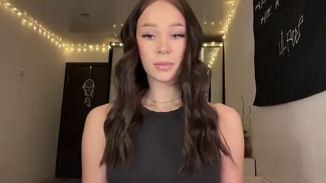 ur molly online show from March 2026 12:06:02 PM