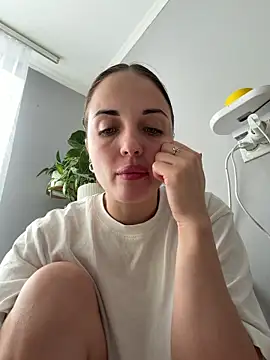 AmiLavs online show from March 2026 10:00:02 AM