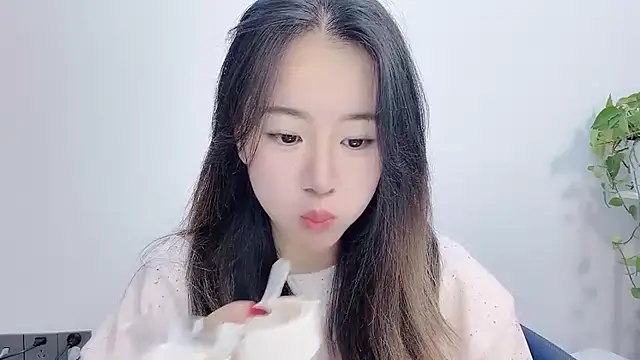 chloe-01 online show from February 2026 01:04:02 PM