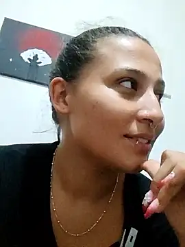 Snapshot of Pauilina chatting on July 2026 07:07:02 PM Pauilina online show from July 2026 07:07:02 PM