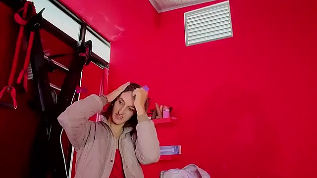 Ambar Roux  online show from April 2026 12:41:01 PM