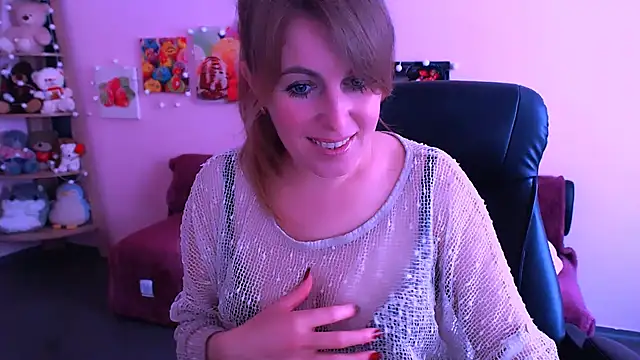 Hot Milady online show from April 2026 07:47:02 AM