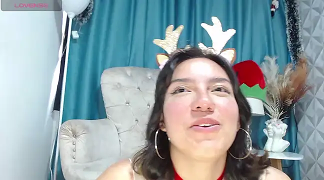 salome Queenx online show from December 2024 03:48:02 PM