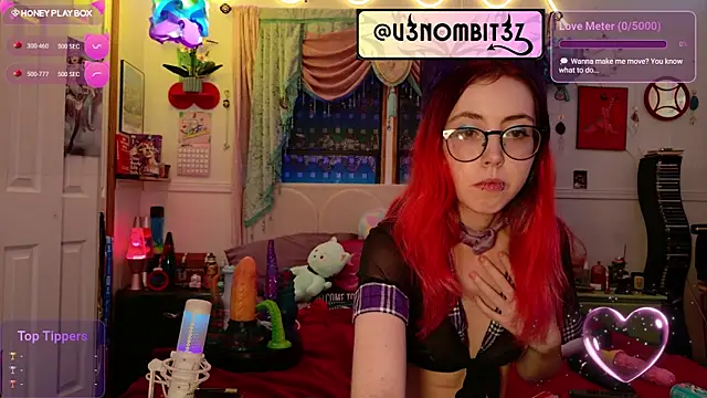Snapshot of v3n0mb1t3z chatting on June 2026 02:11:01 AM v3n0mb1t3z online show from June 2026 02:11:01 AM