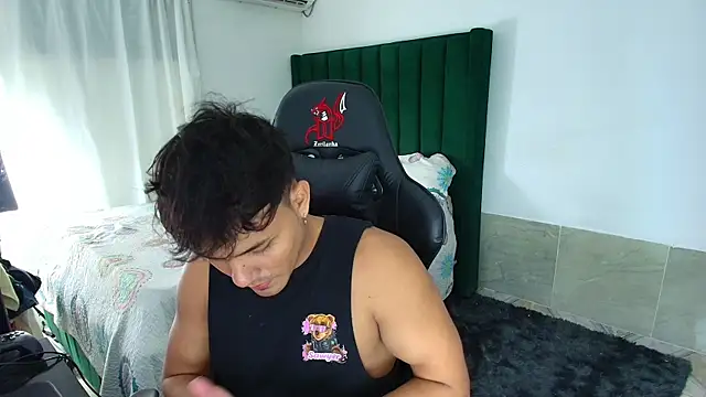 man dur07 online show from April 2026 11:57:01 PM