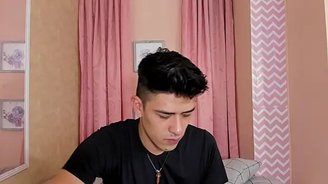 Snapshot of Ryan_Clark_ chatting on December 2024 05:51:01 PM Ryan Clark online show from December 2024 05:51:01 PM