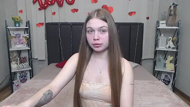 LaraPika online show from April 2026 05:10:01 AM