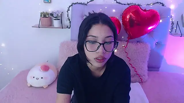 Snapshot of AmberJeong chatting on February 2025 09:28:01 PM AmberJeong online show from February 2025 09:28:01 PM