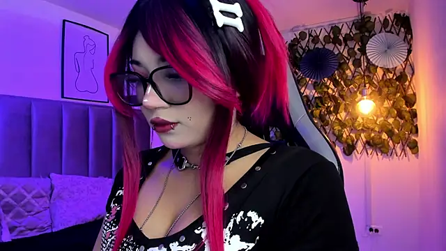 Kitty Gang online show from March 2026 12:37:01 AM