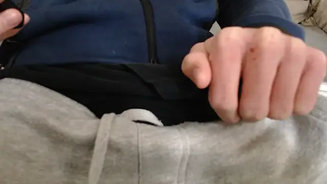 lxrxdxn online show from April 2026 12:50:01 PM