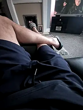 CoupleFun80x online show from July 2026 08:07:01 PM