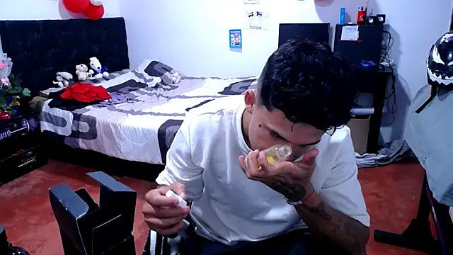 freddy romas online show from May 2026 11:34:04 PM