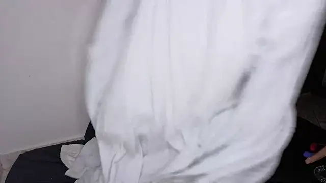 soysara15 online show from April 2026 11:57:02 PM