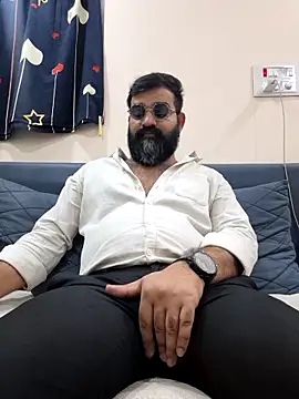 Fun Guuy online show from April 2026 03:01:01 AM