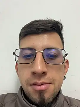 stivevv online show from April 2026 02:51:02 PM