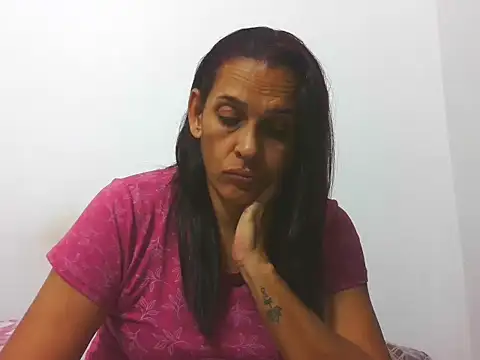 latinbrunettet online show from January 2026 01:13:02 PM