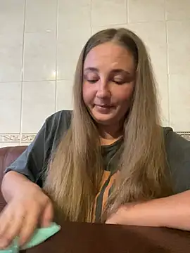 Joannakiss online show from July 2026 05:59:02 PM