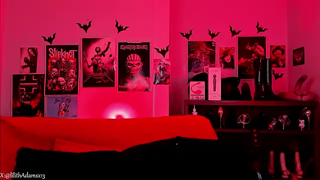 lilith-deveraux online show from April 2026 03:08:01 PM