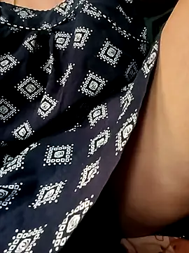 gunjan22 online show from March 2026 07:36:02 AM